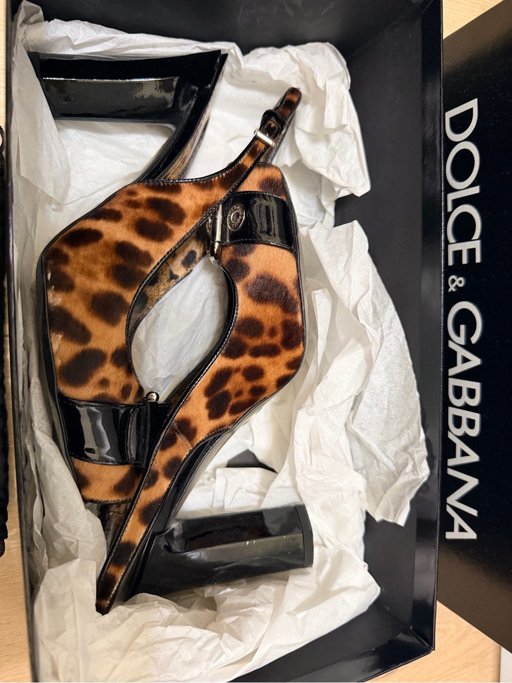 DOLCE AND GABBANA ponyhair slingback leopard pumps (Authentic pre-loved) - Picture 5 of 6